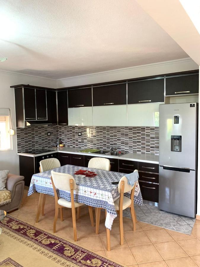 Villa Cerpja Kamez Екстериор снимка