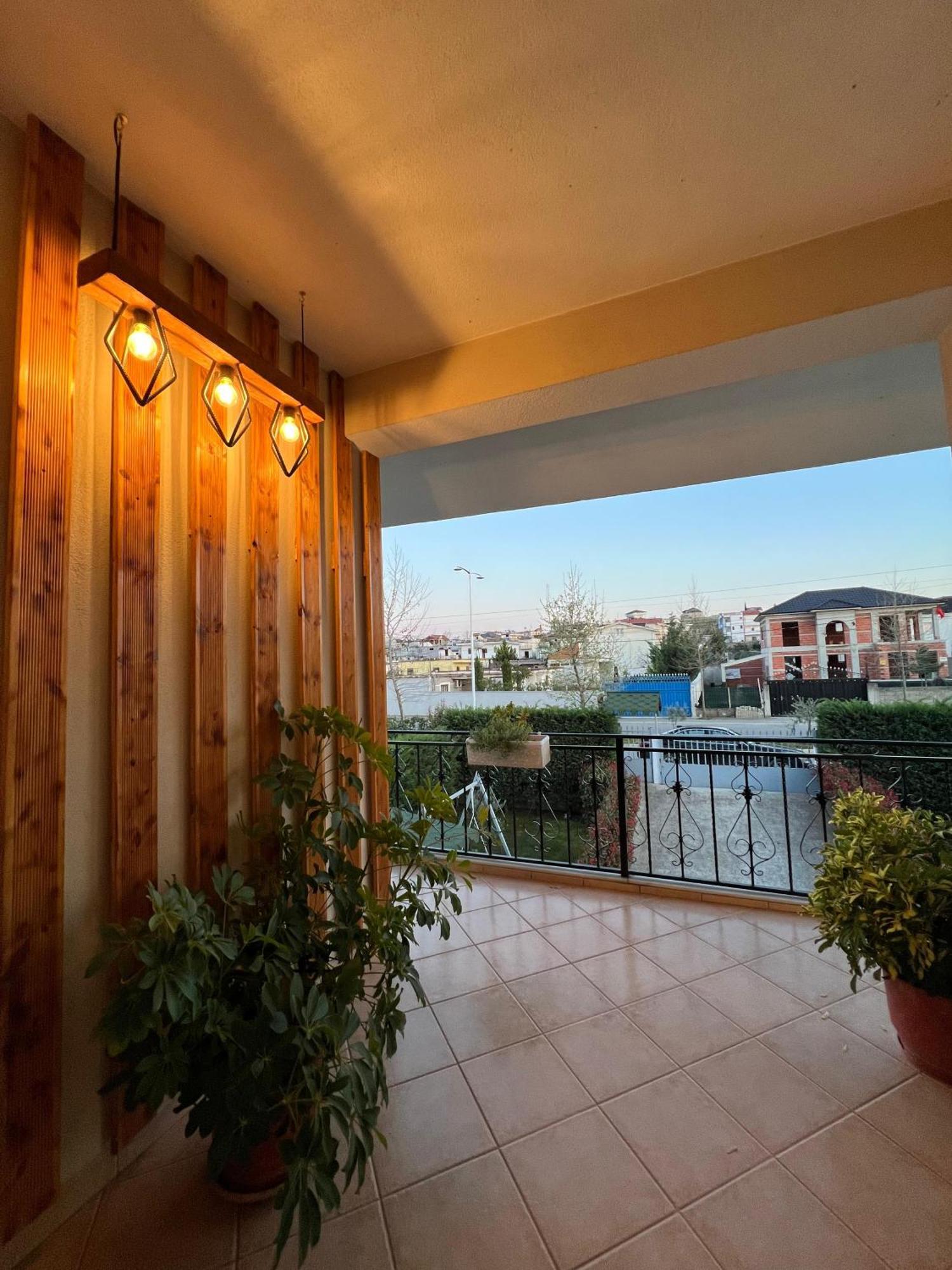 Villa Cerpja Kamez Екстериор снимка